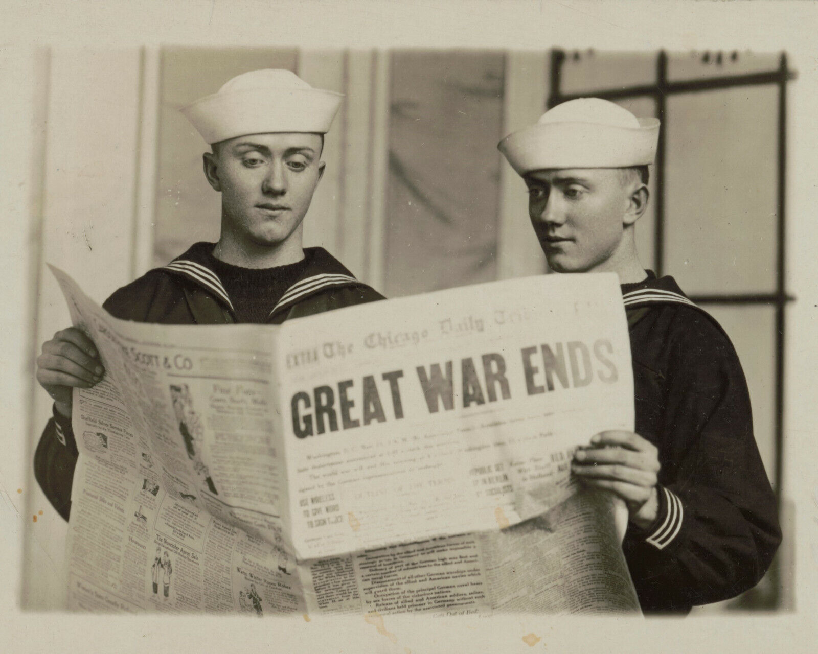 WW1 War Time 8x10 Photo Two sailors holding copy of Chicago Daily Tribune 1918
