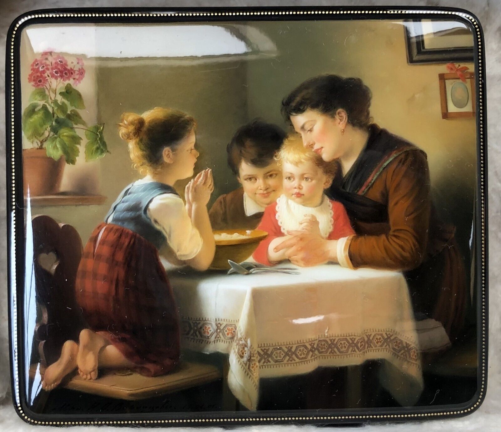 2001 Fedoskino Russian Lacquer Box, Hand Painted, Mother & Children, SIGNED