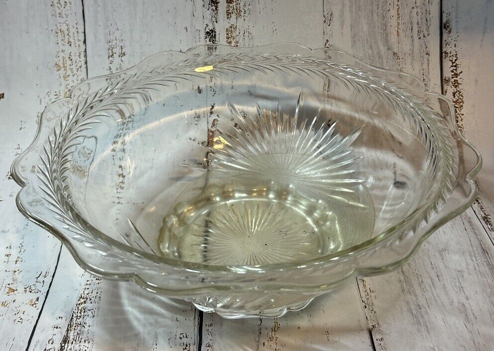 Vintage 1930s Jeannette Glass Sunburst Bowl Perfect Condition Wedding Birthday