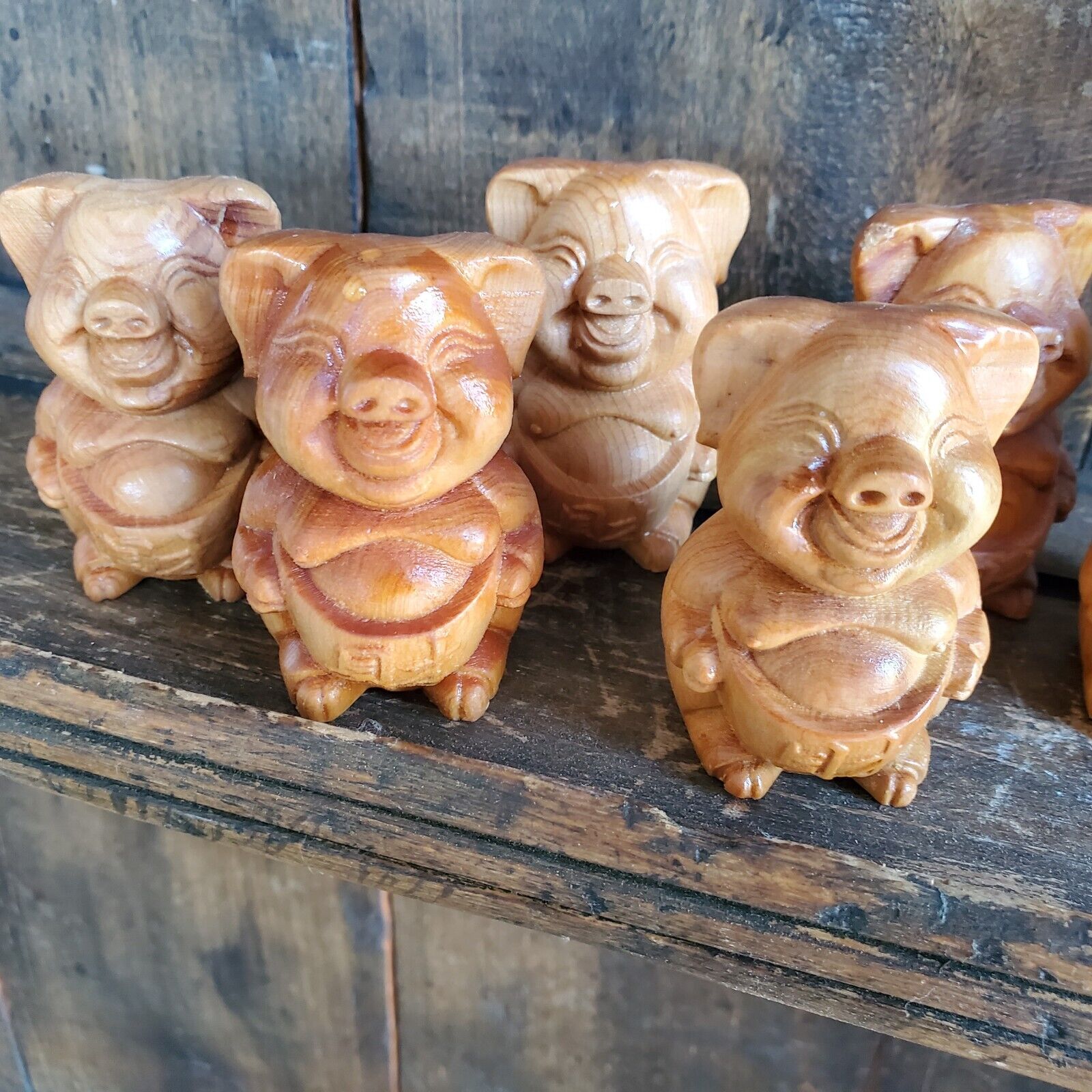 Cute Little Laughing Hand Carved Wood Pigs Piglets Hog Figurines