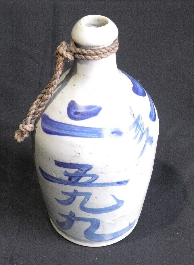 Liquor bottles Japanese antiques Pottery Objects Ornaments from Japan