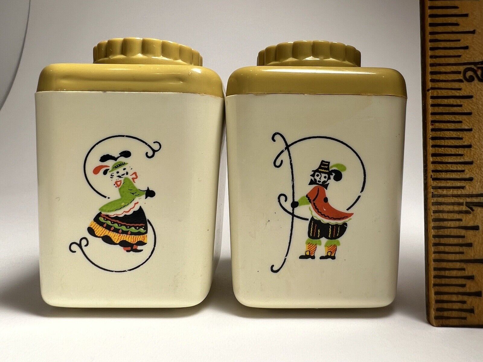 Vintage Mid Century Salt Pepper Shakers Set Provincial Ware Sterilite Yellow MCM