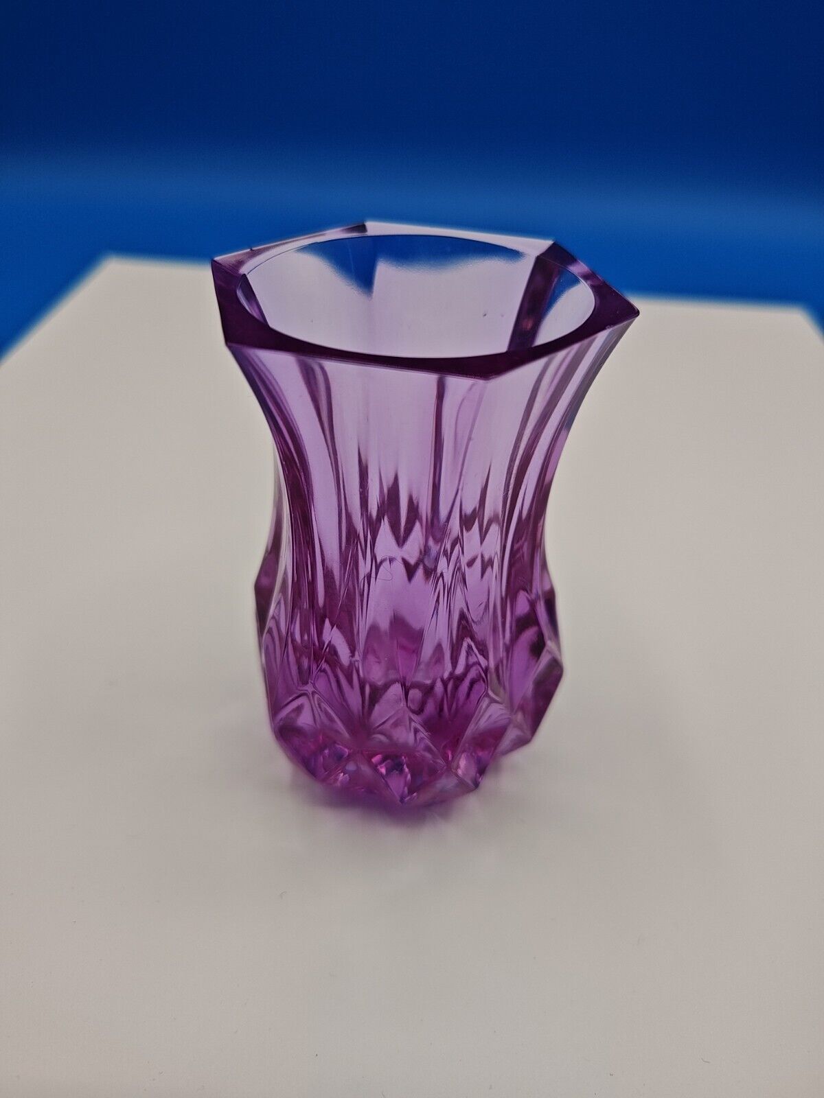 Vintage Neodymium Alexandrite Purple Glass Bud Vase Cristal D’Arques Small 3”