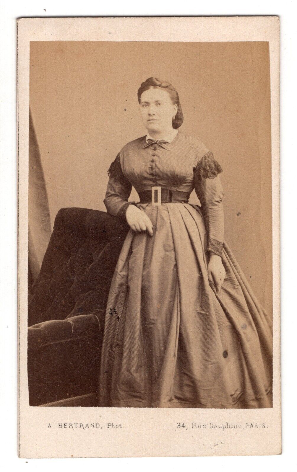 CIRCA 1860s CDV A. BERTRAND YOUNG LADY IN FANCY DRESS PARIS FRANCE