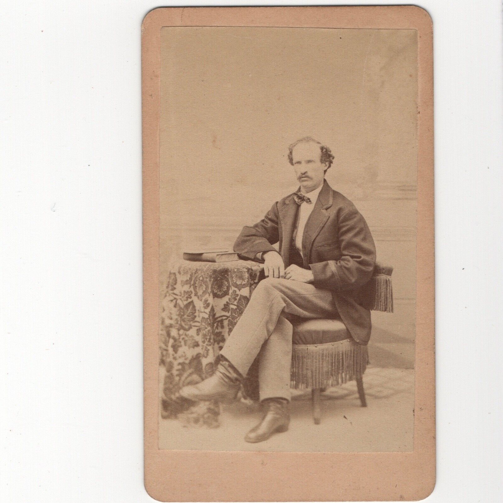 Antique Carte De Visite CDV Card Photograph Gentleman Man Sitting Portrait