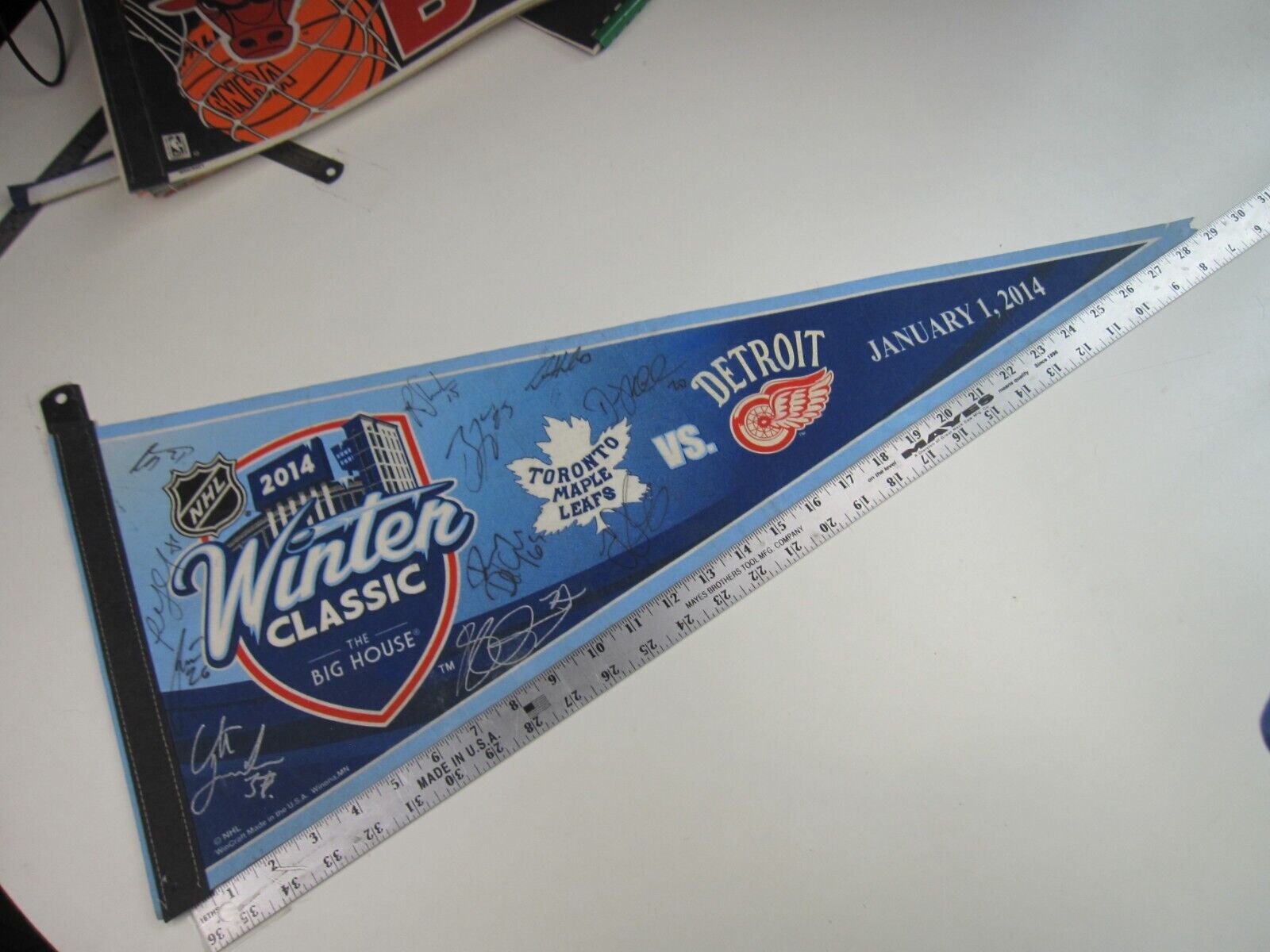 Vintage 2014 Winter Classic at the Big House Pennant with 11 Player Signatures