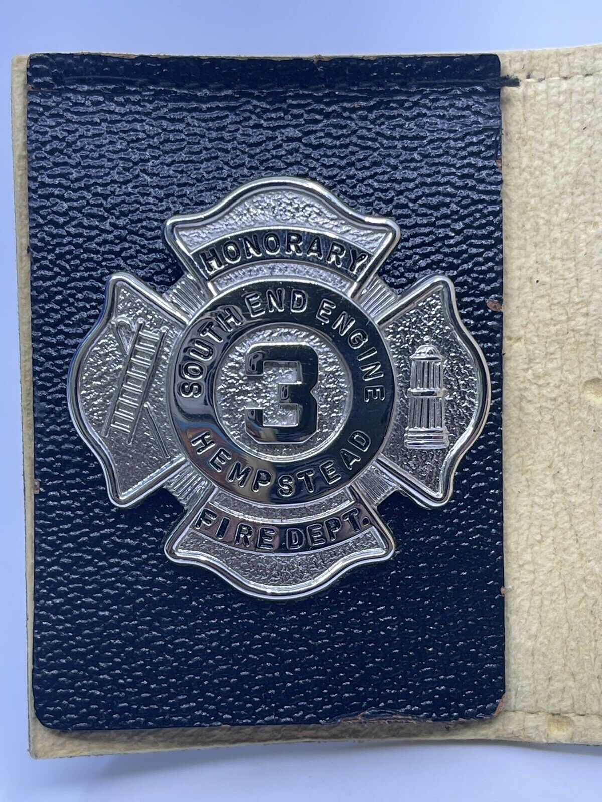 Vintage Obsolete Honorary Fireman Badge Pinback South End Hempstead NY RARE