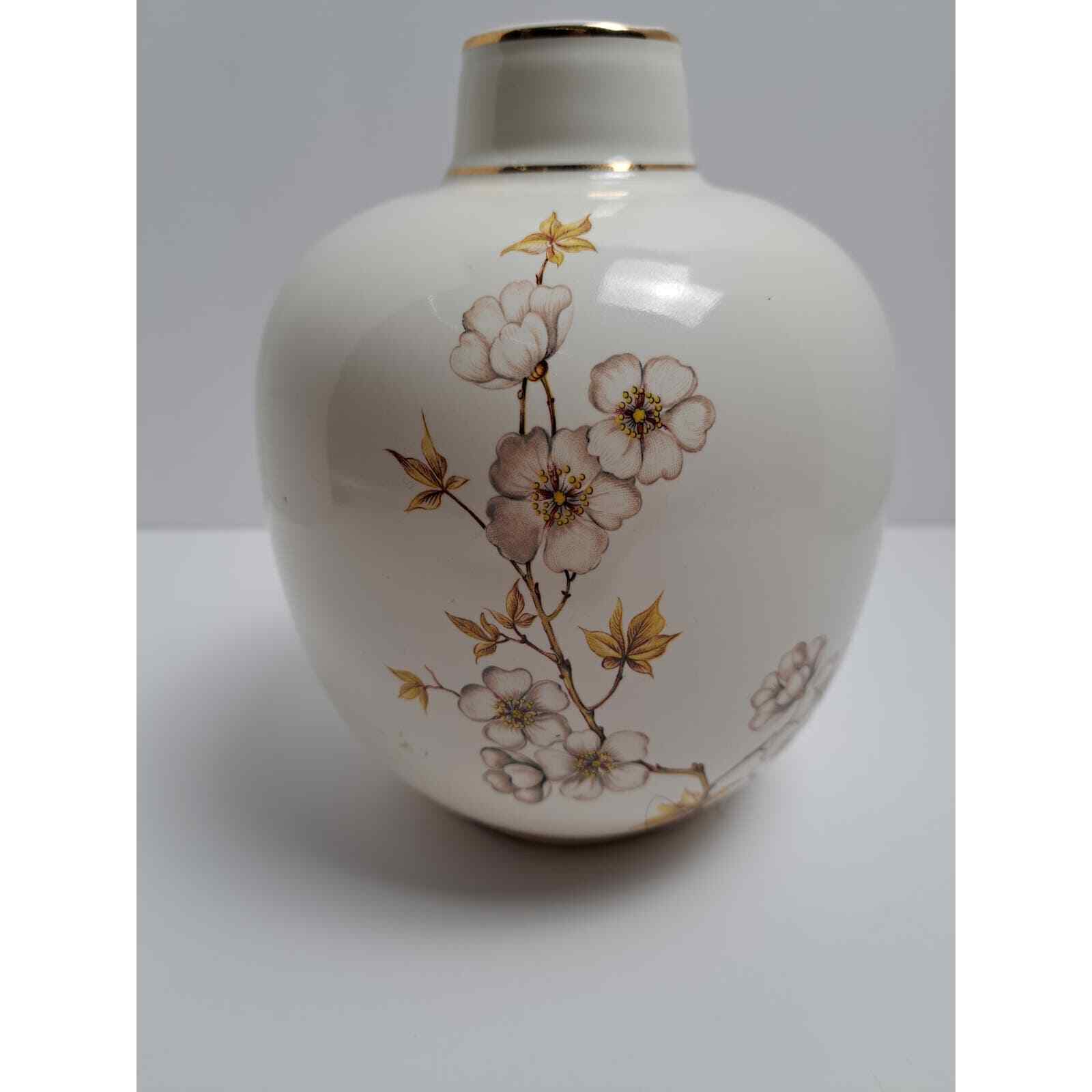 Vintage Mid Century Hyalyn Ceramic Dogwood Florals Cream Gold Vase 1980\'s MCM 