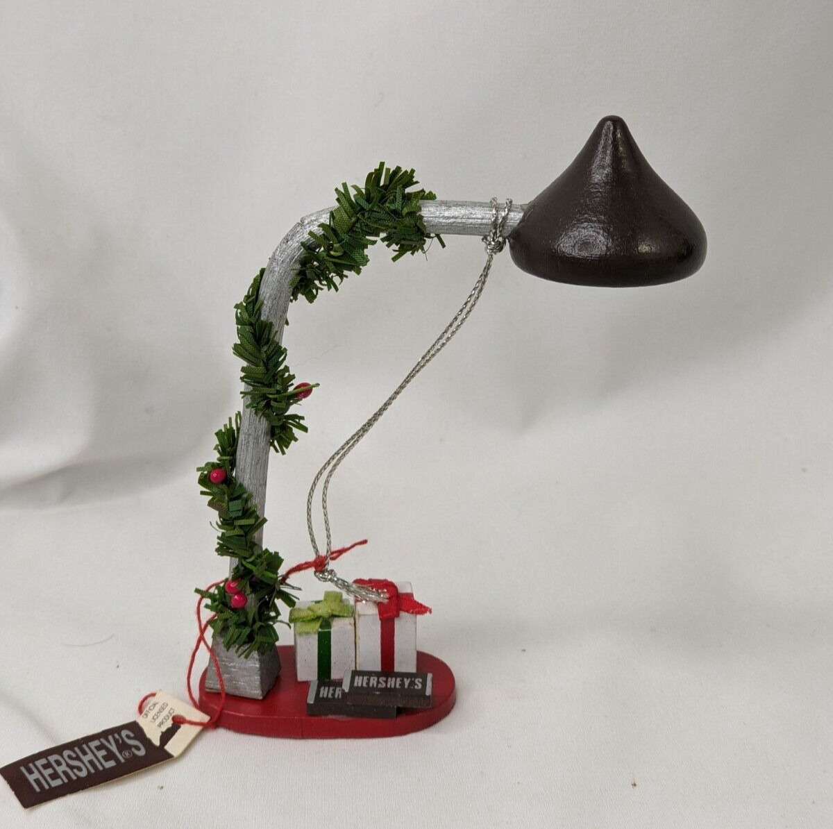Hersheys Christmas Ornament Light Post 5.5 Inch 1993 Kurt Adler