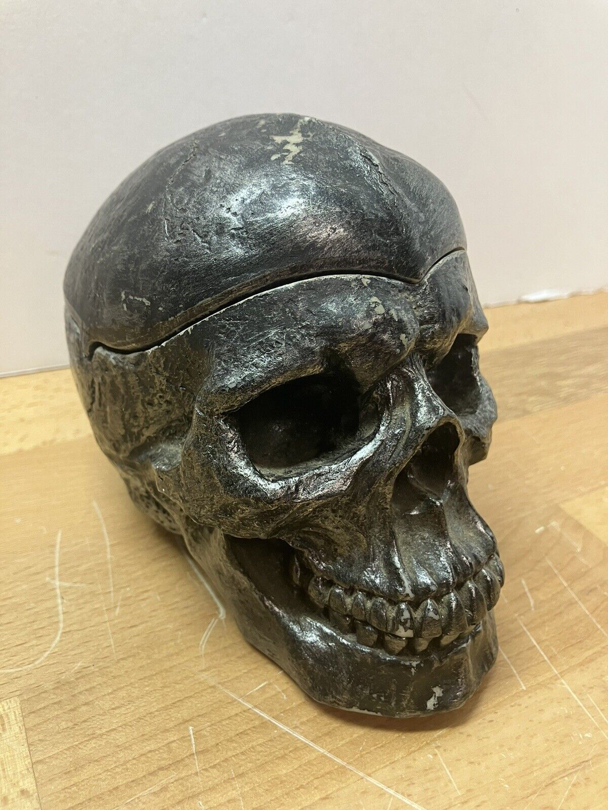 Skull Ashtray W/lid, Halloween Decor, Gothic 