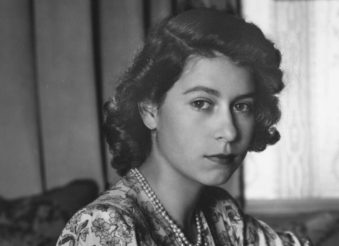 Her Royal Majesty Queen Elizabeth II England Age 16 Picture Photo Print 8.5\