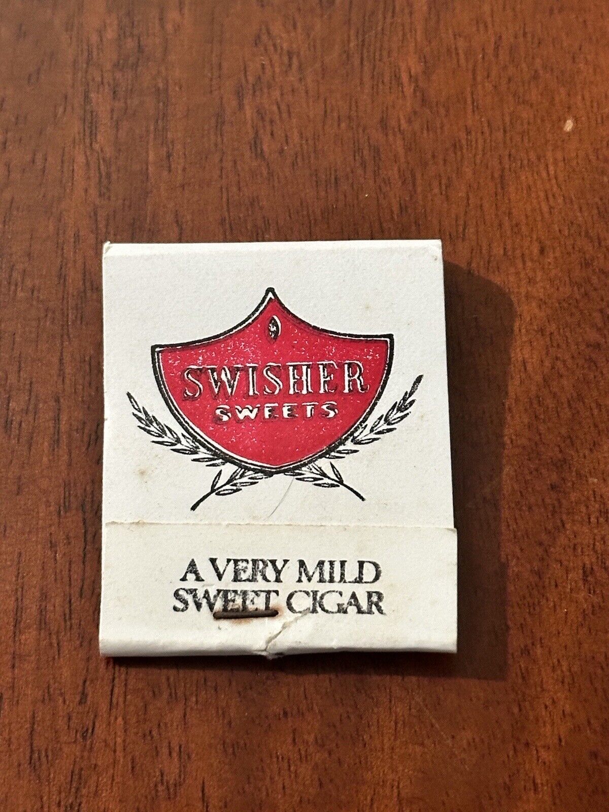 Vintage Matchbook Swisher Sweets Relax Enjoy Mild Sweet Cigar ** FLAWS