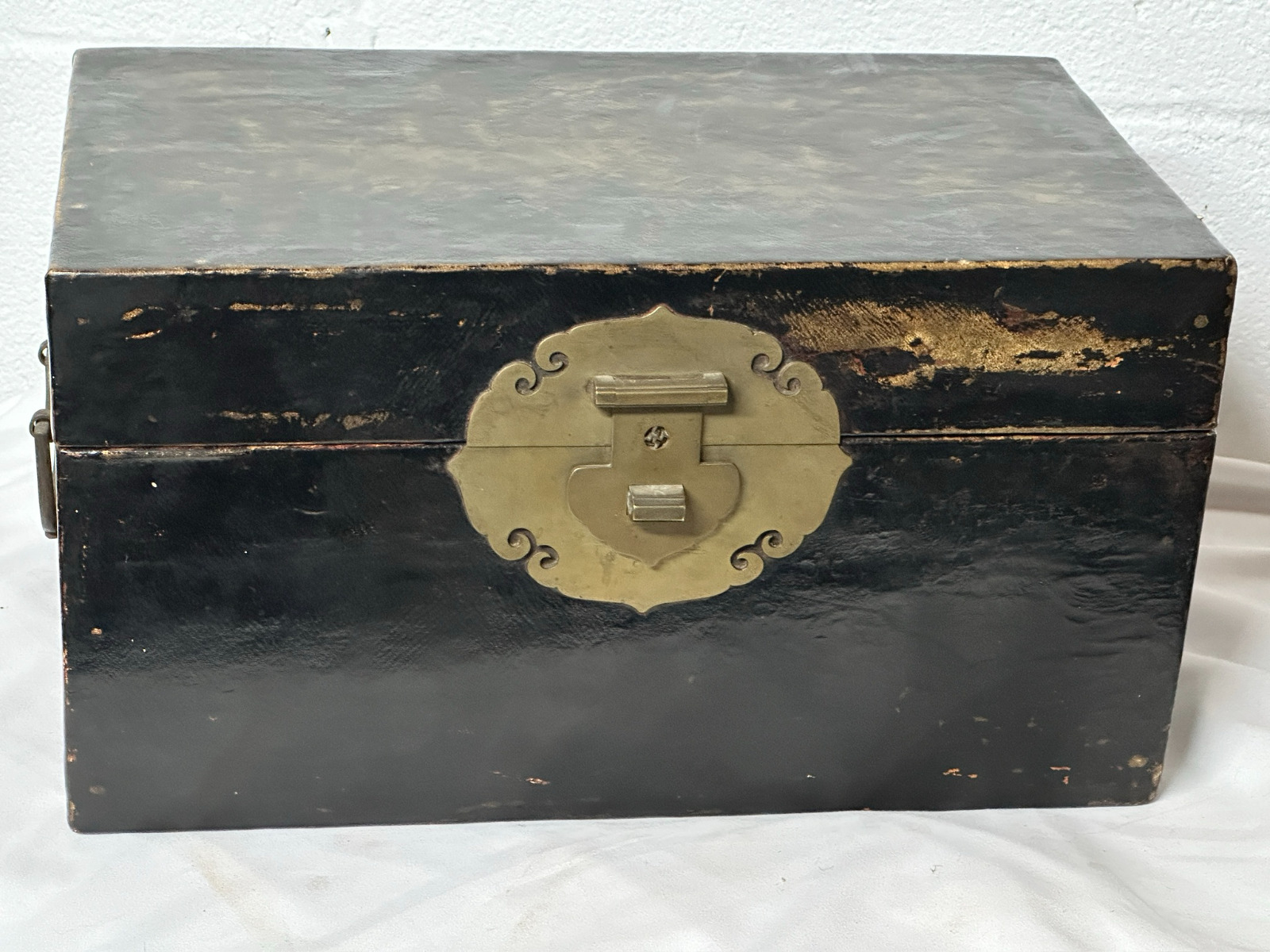 rare antique Chinese immigrant trunk box chest leather cover important history