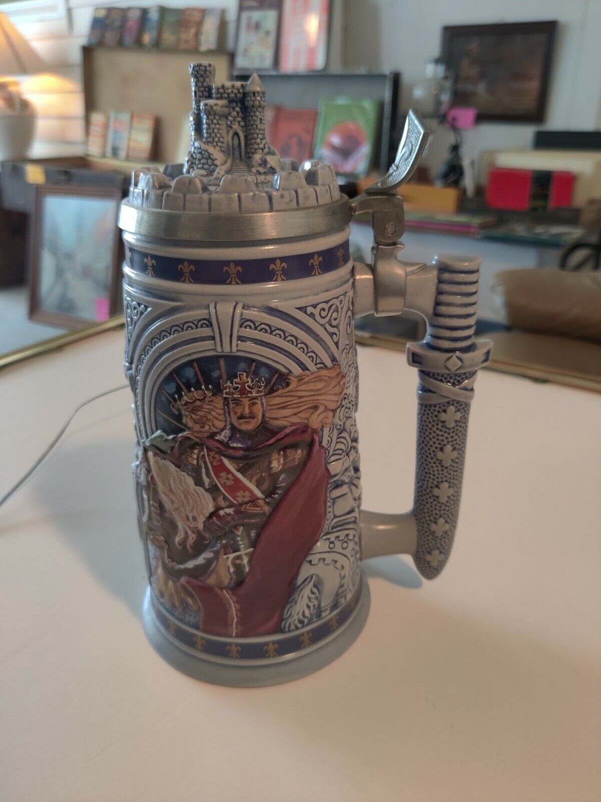 Vintage 1995 Avon “Knights Of The Realm”. Beer Stein. #61125 With Box