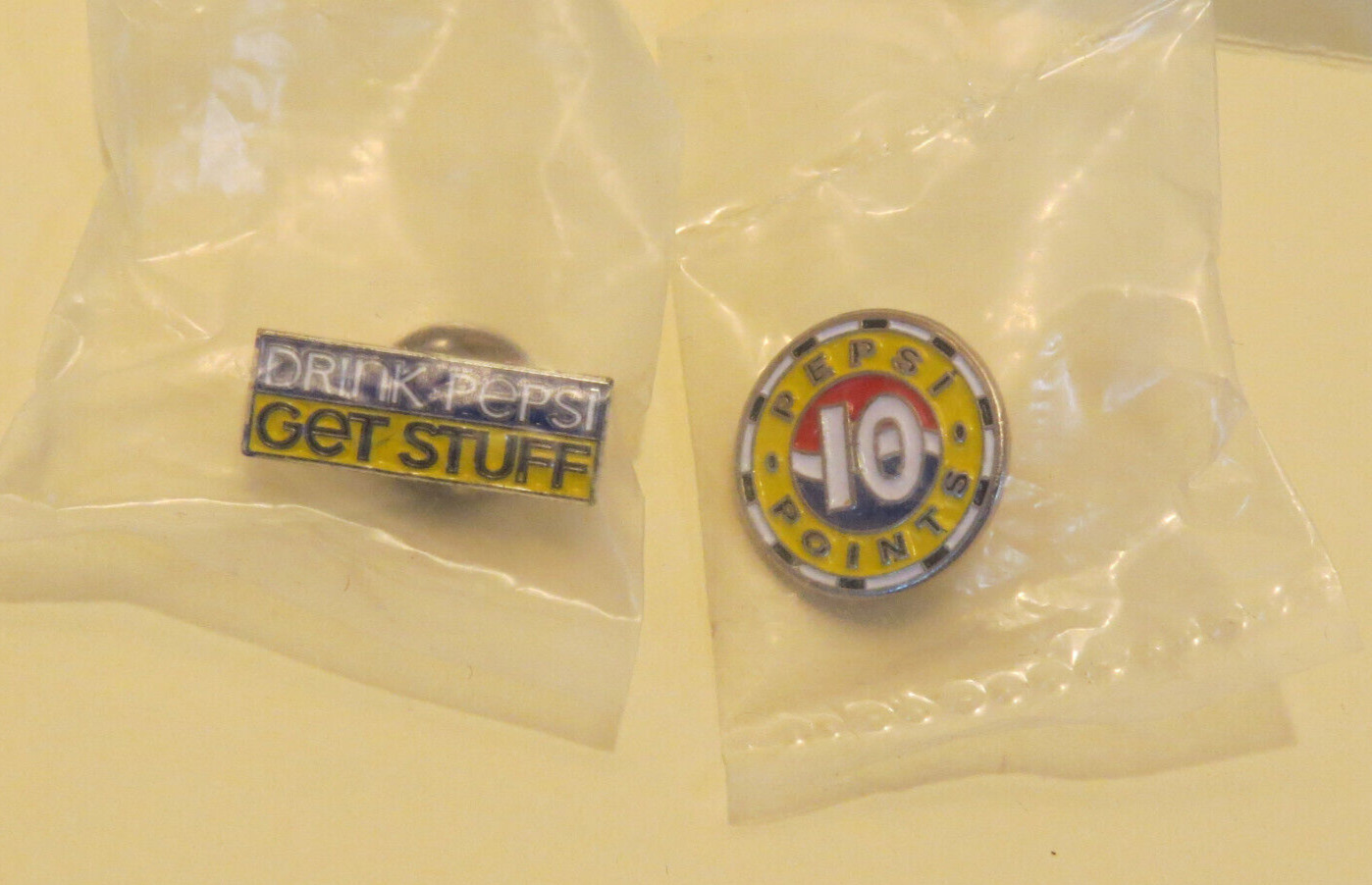 SCARCE 2 Pepsi POINTS Pins - NEW, Excellent Original Sealed Packaging, STUFF