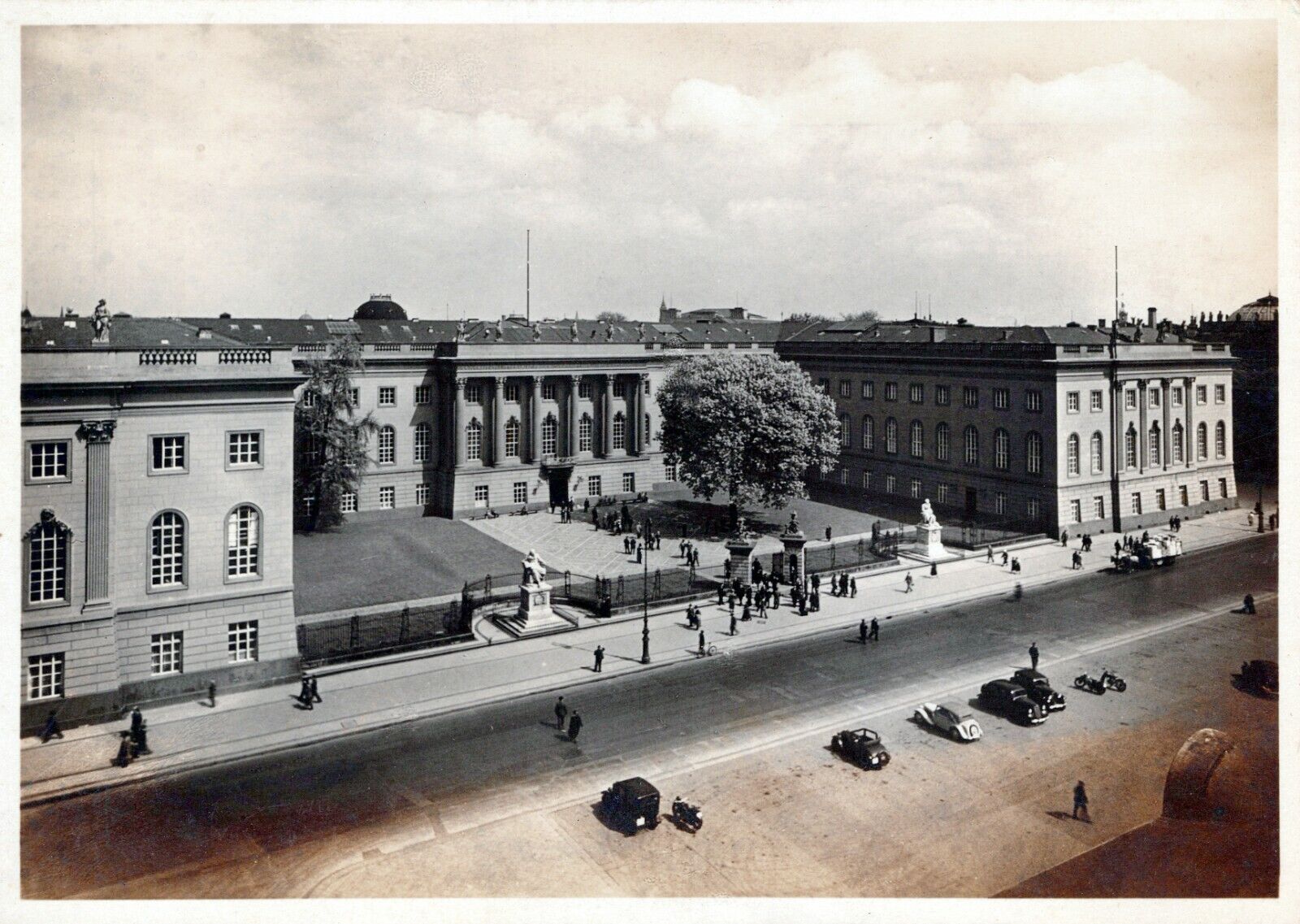 Berlin, Germany. Unposted Vintage Glossy Real Photo 4x6 Postcard