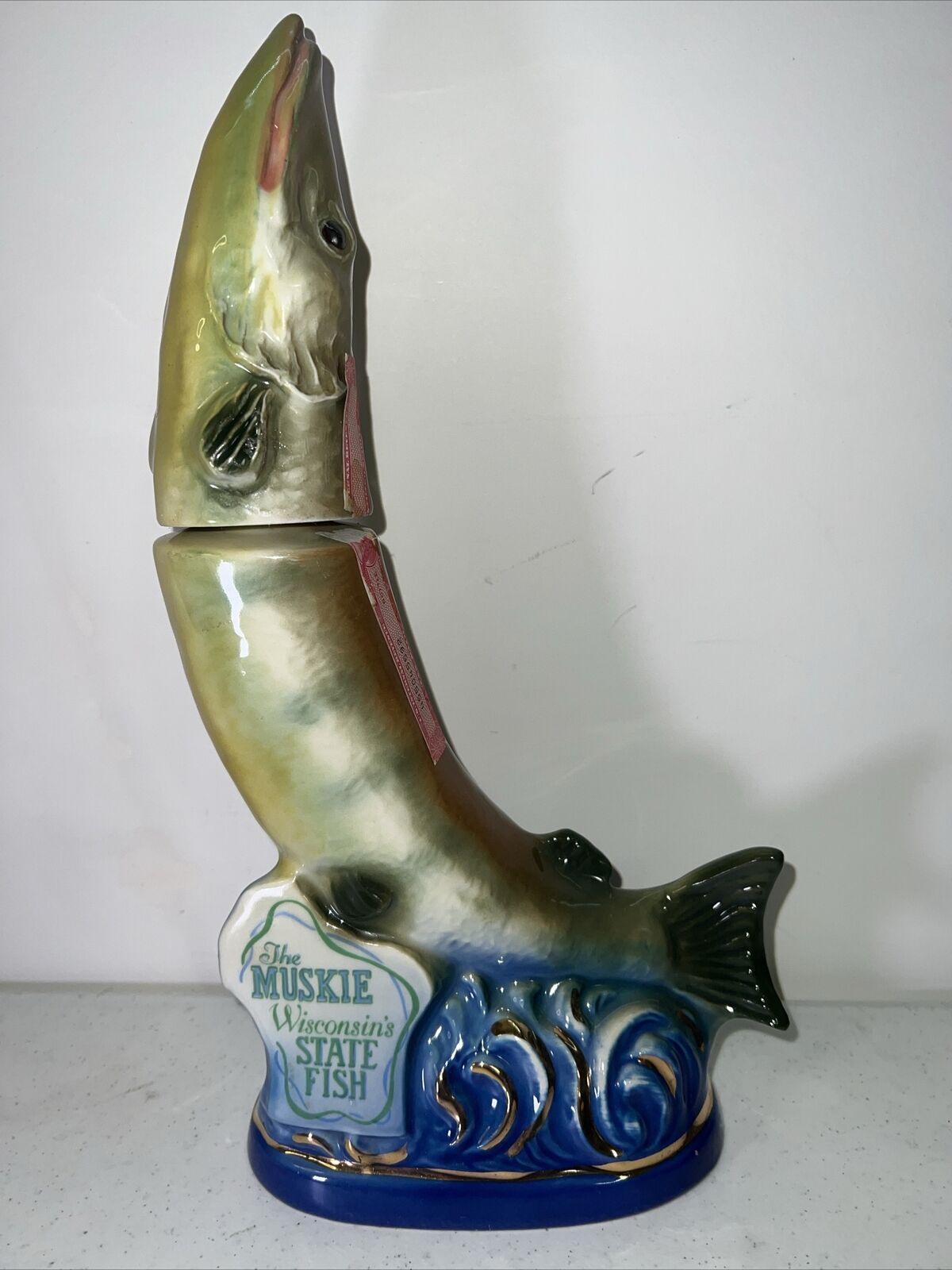 Vintage 1971 Jim Beam “Wisconsin Muskie Fishing Hall of Fame” Decanter -EMPTY-