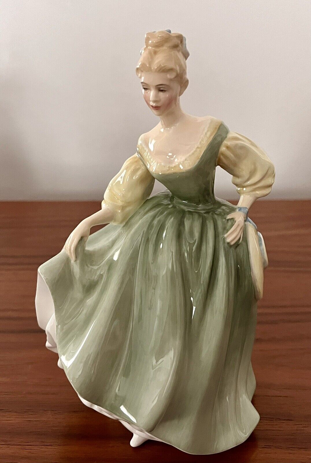 Vintage Royal Doulton FAIR LADY Figurine HN2193 from the 1960s