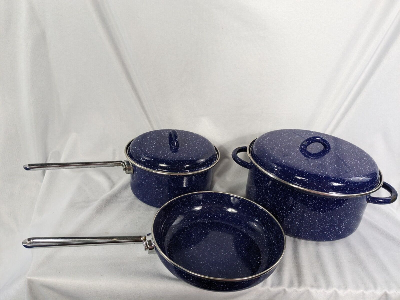 Vintage Blue/White Speckled Enamelware Farmhouse Lot Of 3 Camping Pots Pans