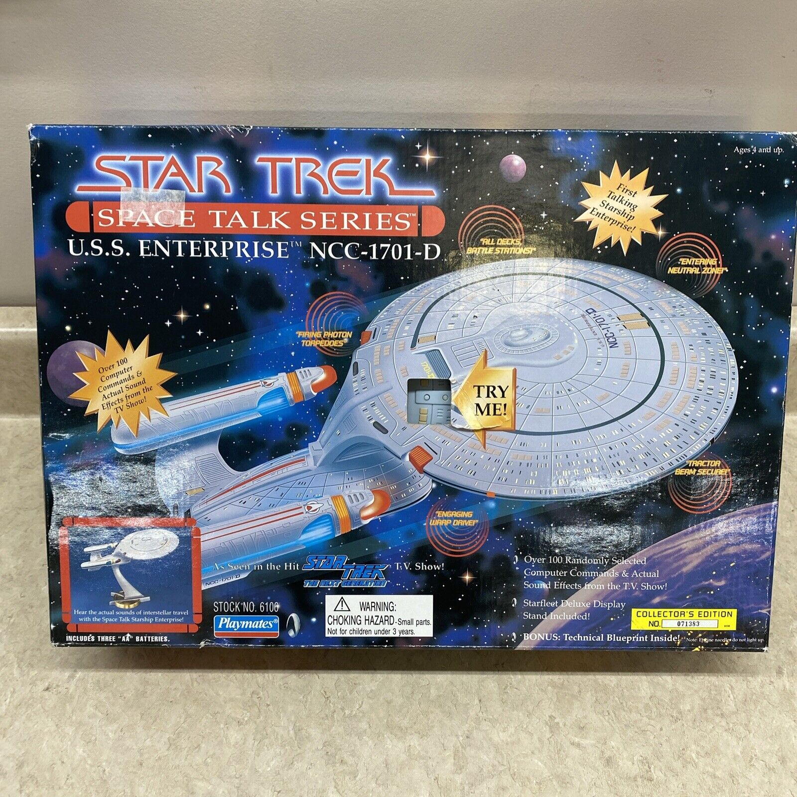 STAR TREK SPACE TALK Series Playmates USS Enterprise NCC-1701 D - New Open Box
