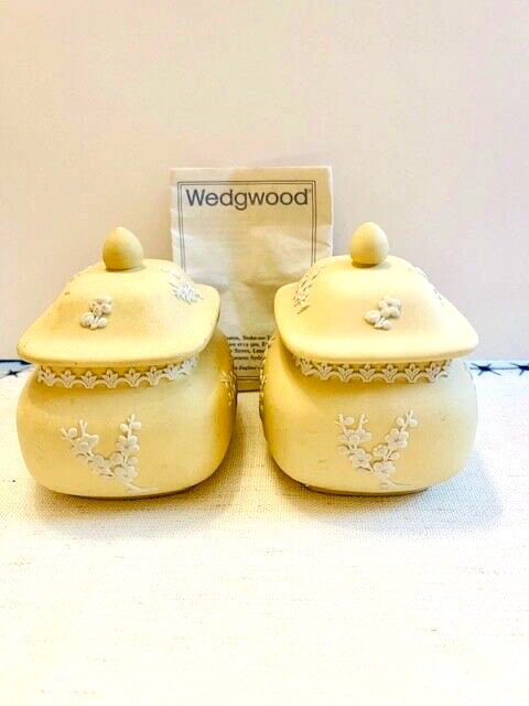 RARE Set of 2 Wedgewood Yellow Jasperware Primrose Pagoda Boxes-Prunus Blossom