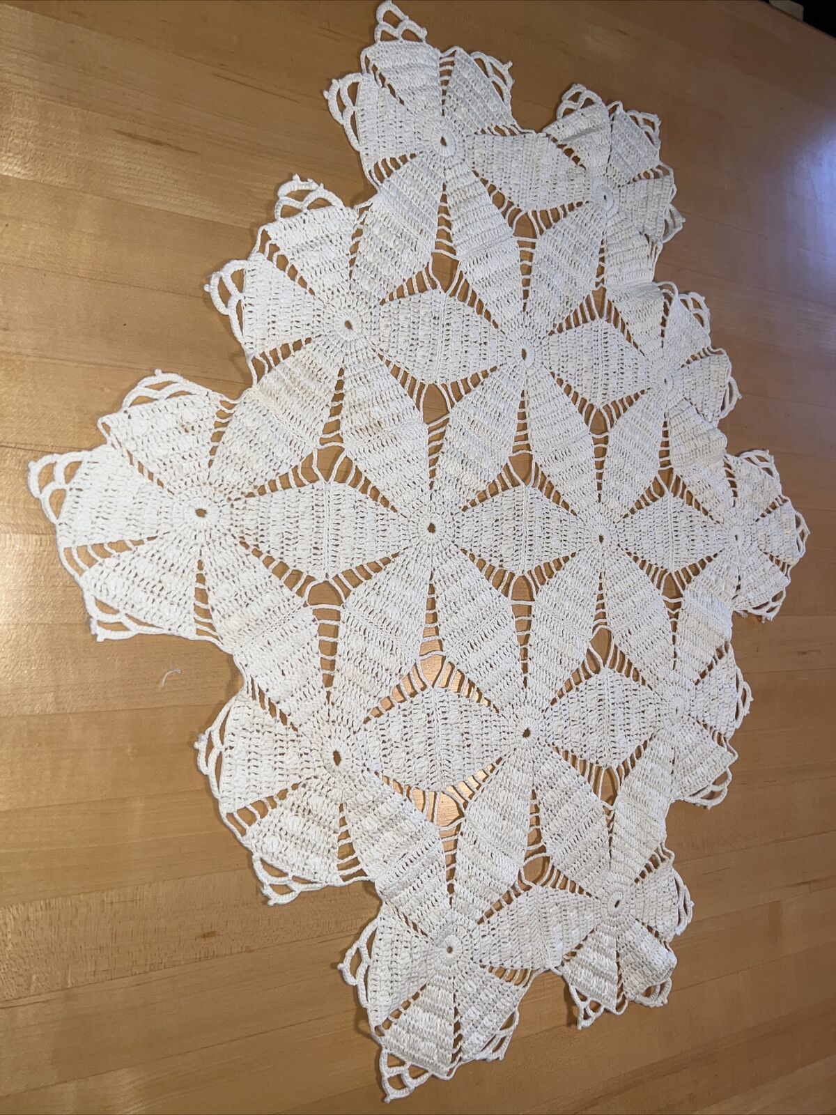 Crochet Doily Vintage Large White 25” By 22”Excellent Condition, Cotton