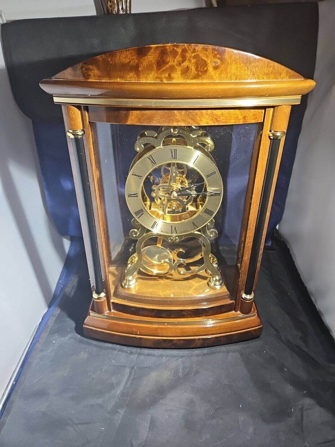 Bulova Mantel Clock w/ Pendulum Valeria Model # B2026 Beautiful wood design,test