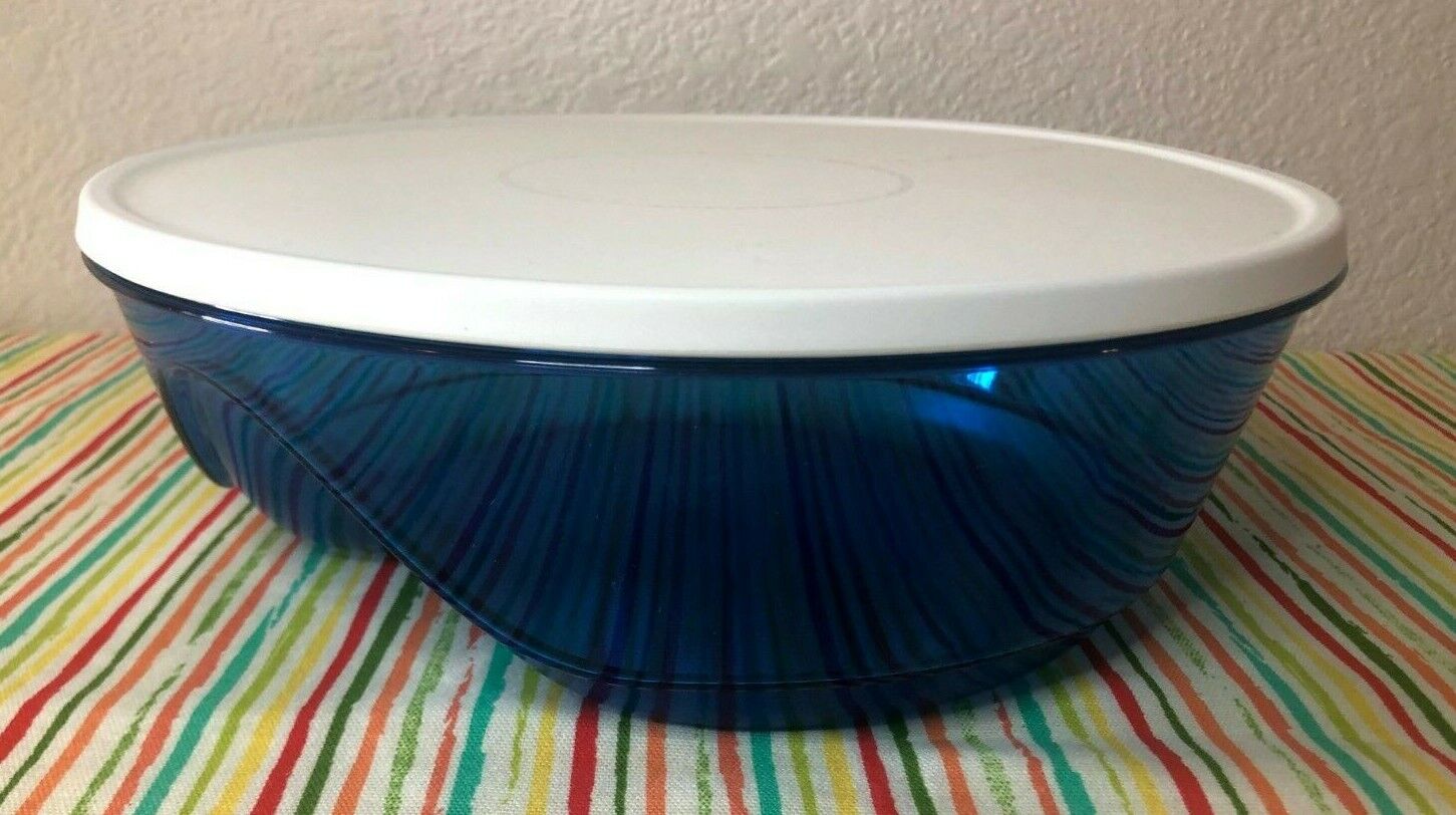 Tupperware Clearly Elegant Acrylic Bowl Sheer Blue w/ Ivory Seal 14 Cups New