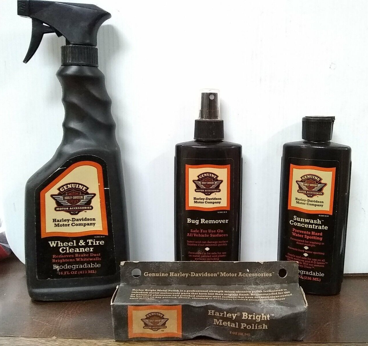 Genuine Harley Davidson Motorcycle Cleaning Care Kit Lot Of 4 (FC110-2Q2399