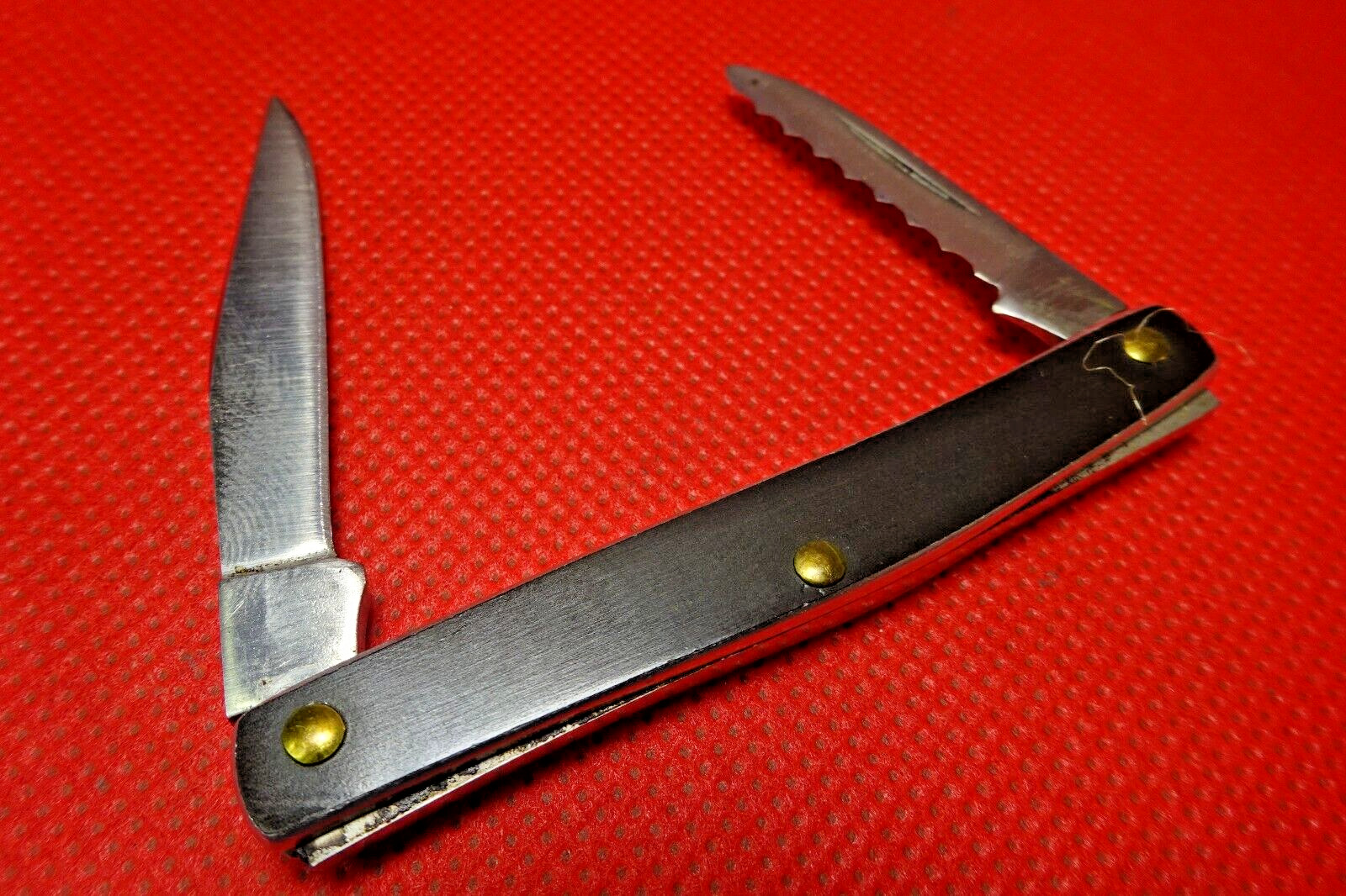 VINTAGE RARE USA CUTCO 1885 2 BLADE FOLDING POCKET KNIFE SERRATED PEN BLADE