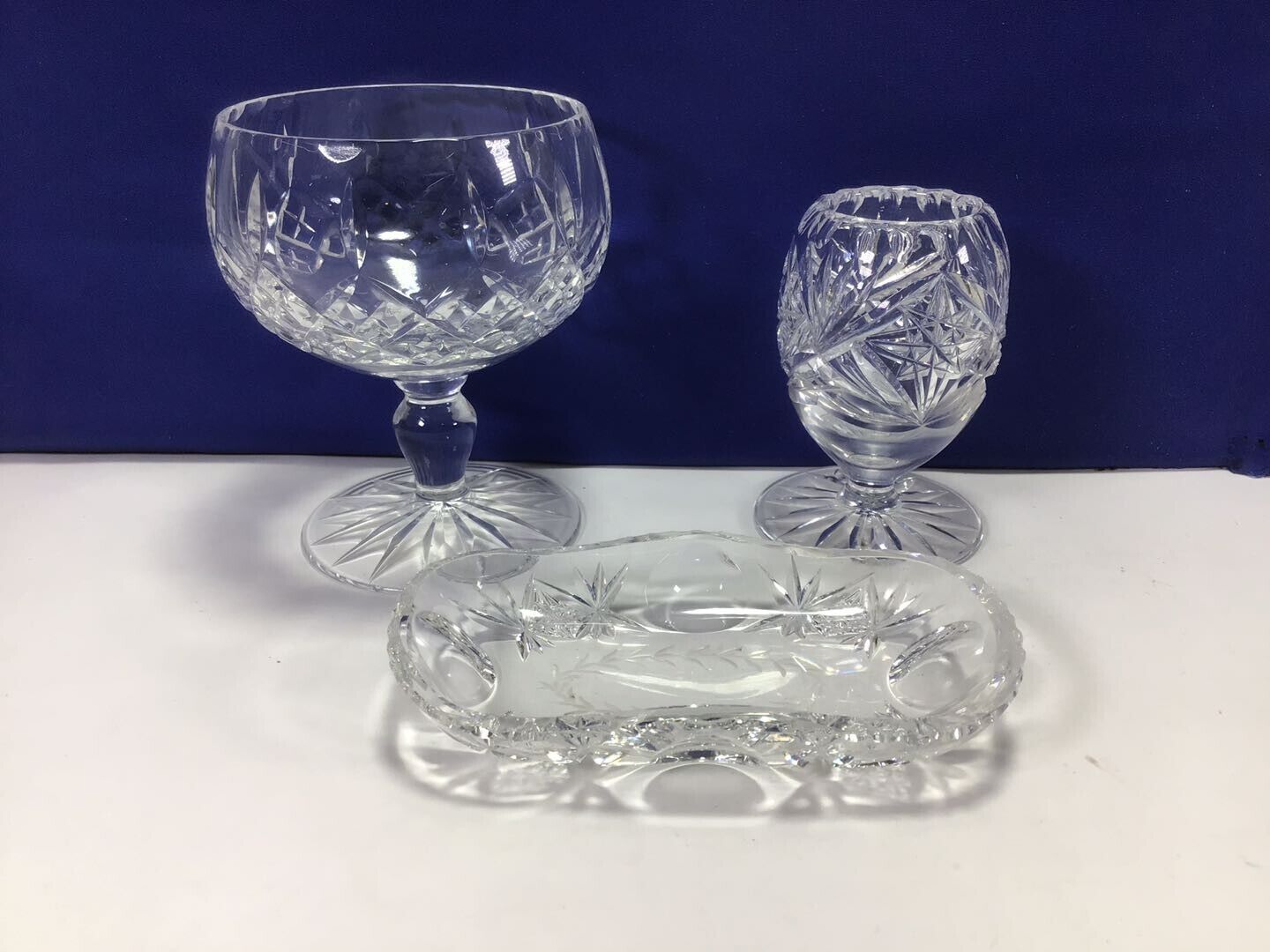 T60 Vintage Antique Beautiful Design Crystal Clear Stemmed Wine Glass And Saucer