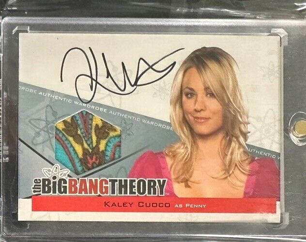 Big Bang Theory Seasons 3 & 4 Kaley Cuoco as Penny Autograph Costume AUTO