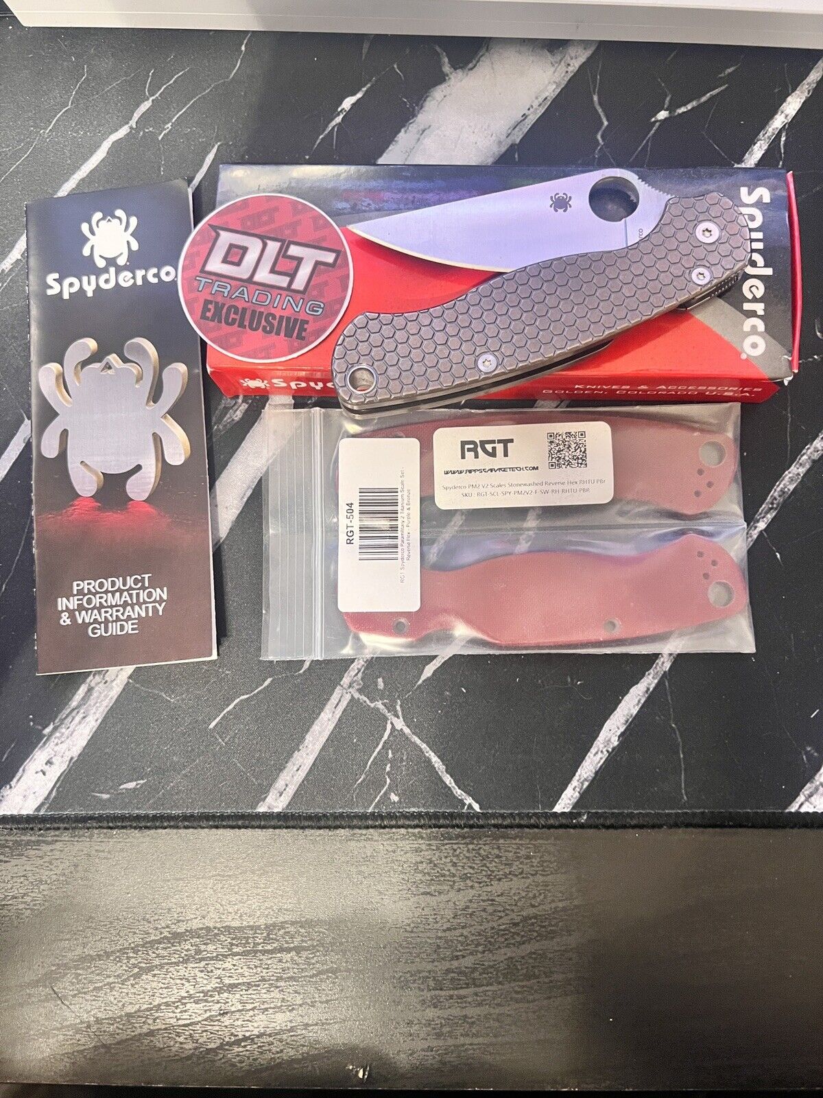 Spyderco Paramilitary 2 /G-10 Red /M390 /C81GPRD2 /Satin /Discontinued