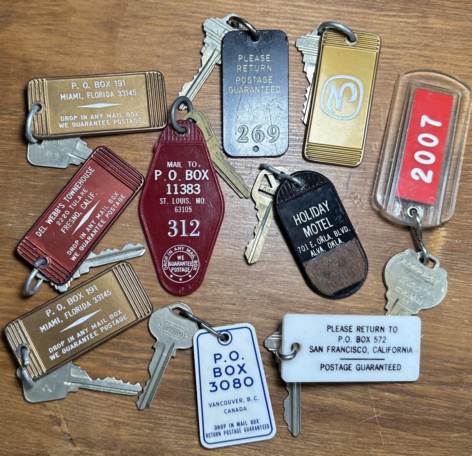 Vintage 1960s/70s Hotel Motel Room Keys & Fobs Mixed Lot Of 10 Collection #3