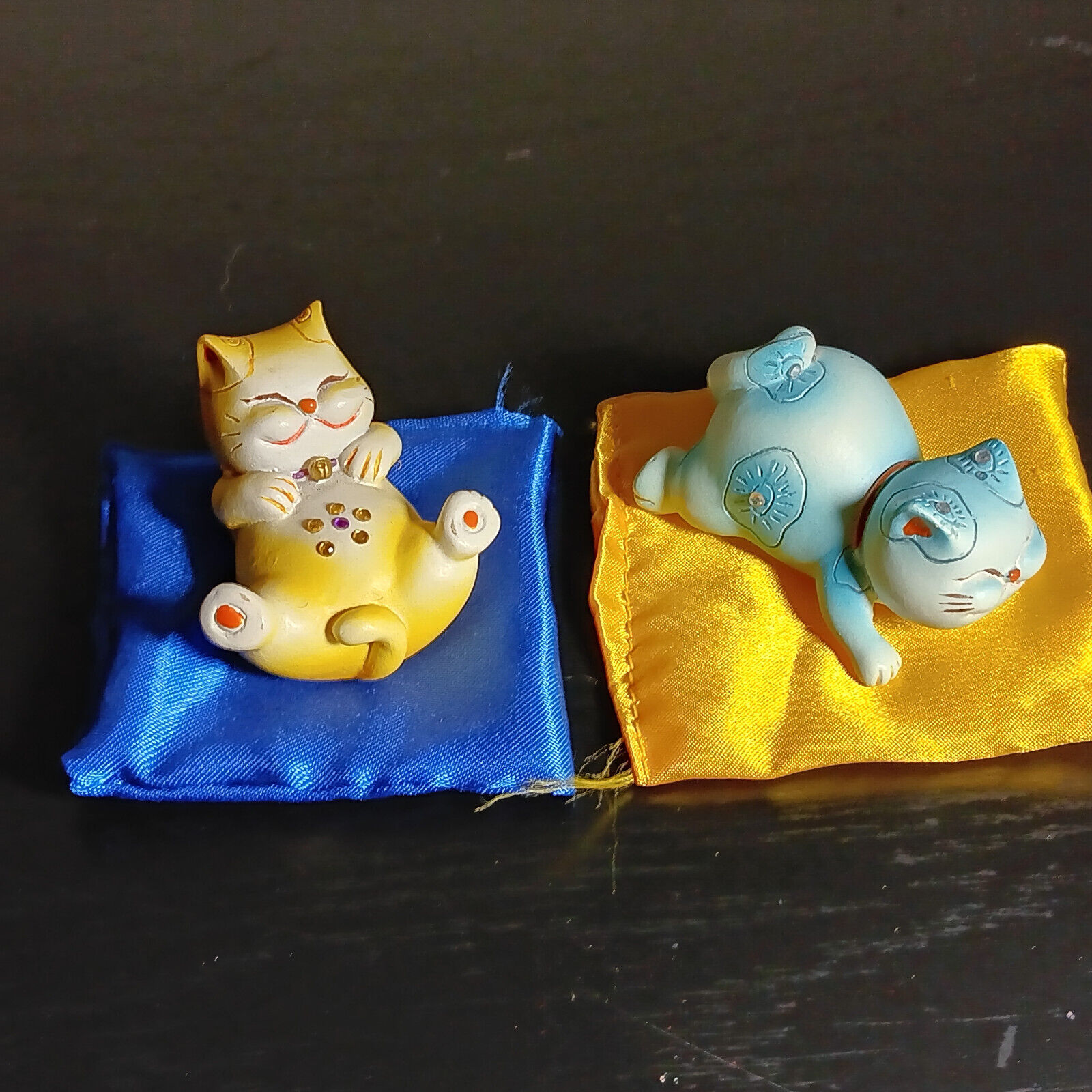 Pair of Cute Cat Figurines