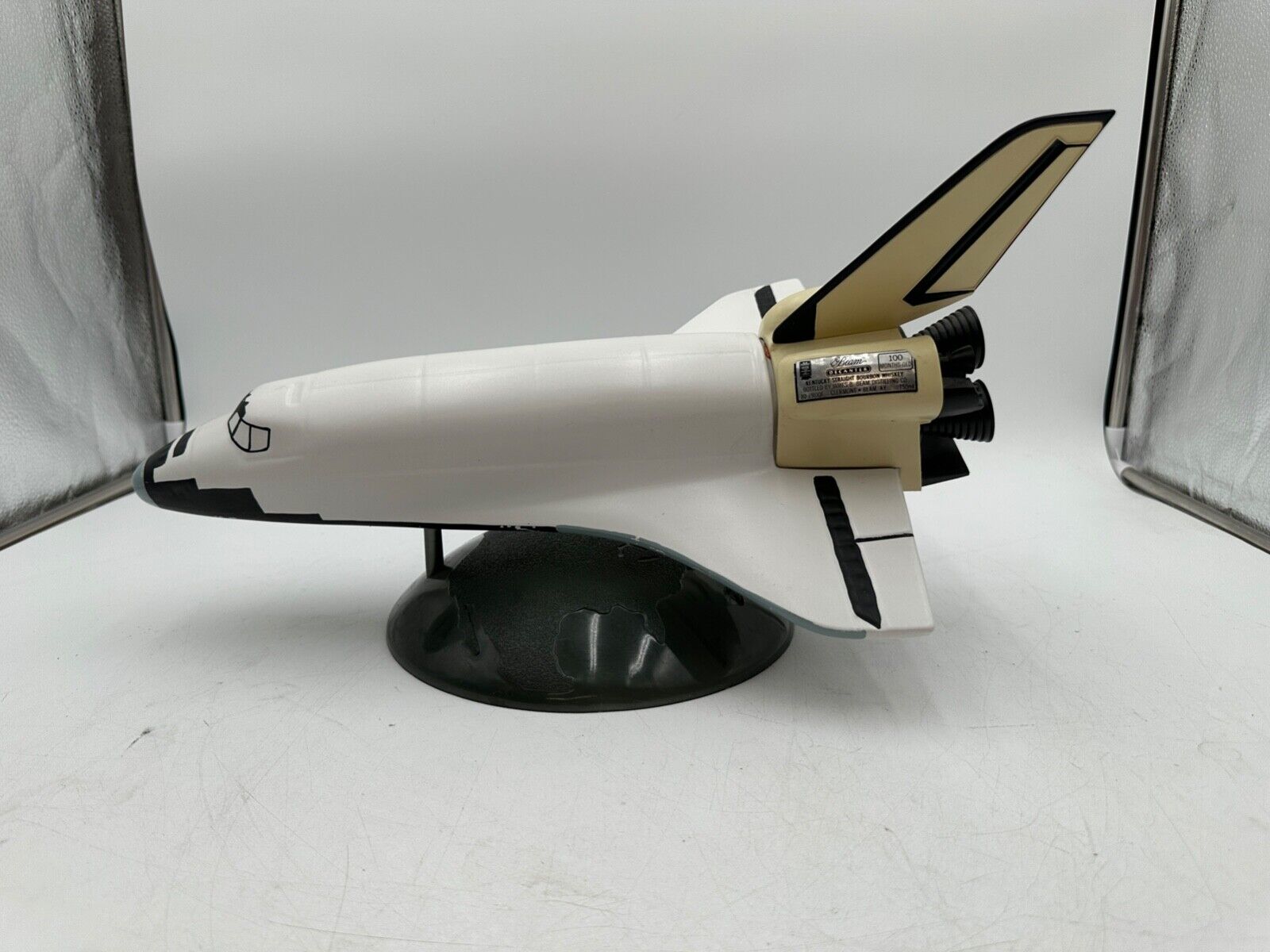 jim beam collectible decanters rare Space Shuttle With Stand empty