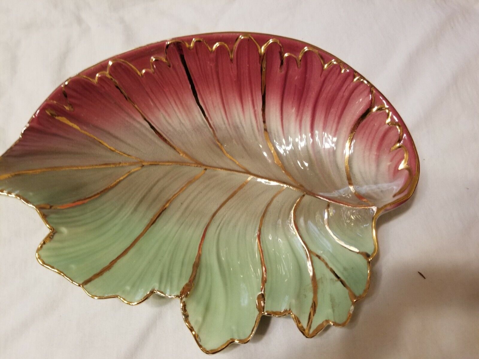 ceramic gold trimed leaf bowl VTG couple minor chips 12 L 6w just so pretty