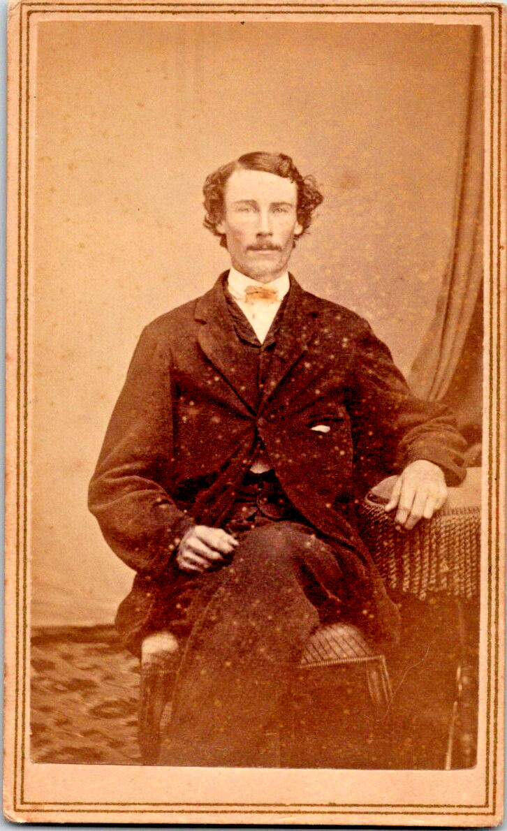 Antique  1860s CDV Photograph Watertown, New York Man by Shart Hand Colored Tie