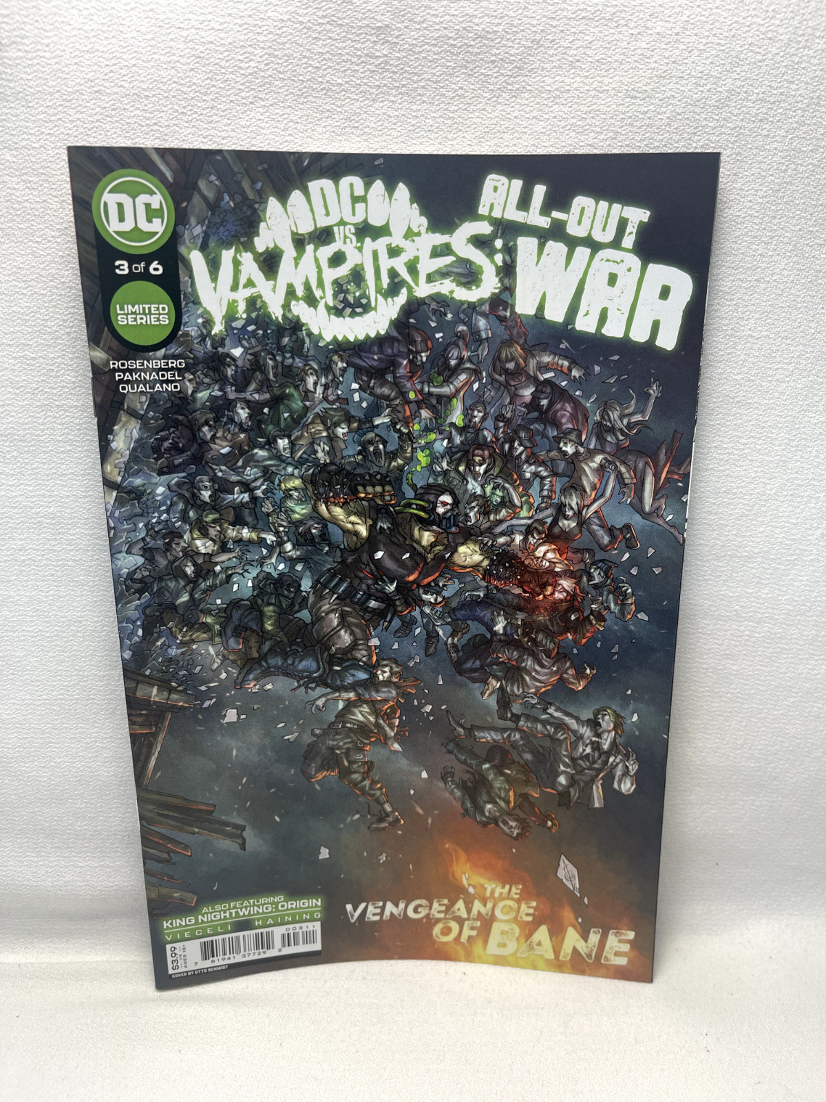 DC DC vs Vampires All Out War #3 (of 6) by (CA) Alan Quah (W) Matthew Rosenberg