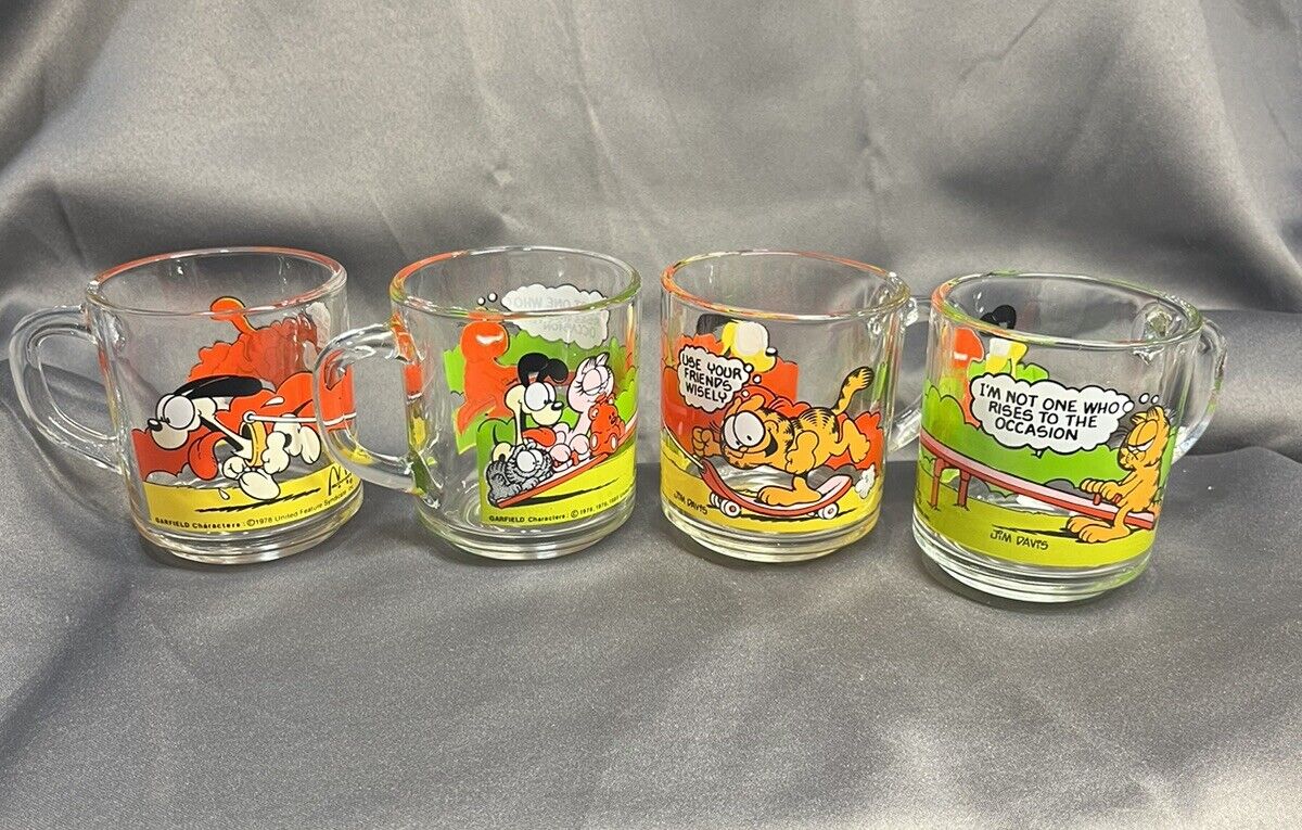Vintage 1978-80 Garfield McDonald\'s Glass Coffee Mugs Cups, set of 4