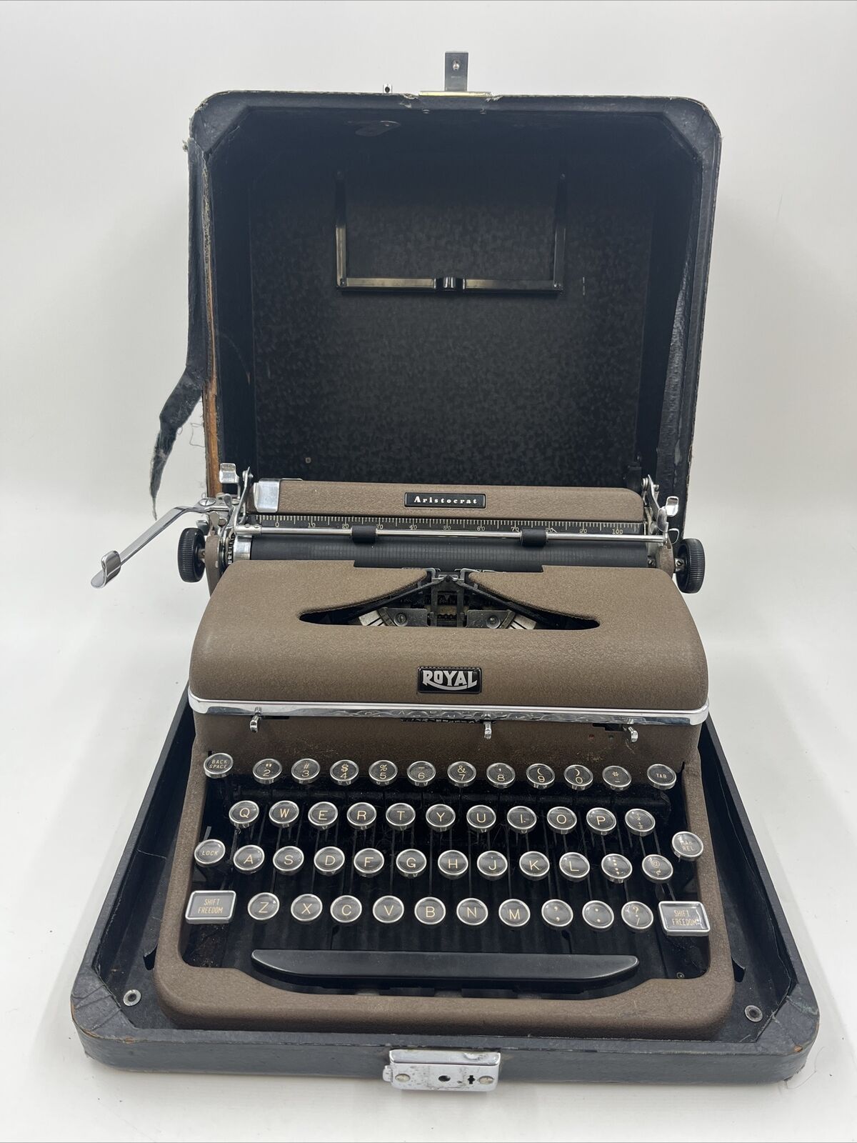 Vintage ROYAL ARISTOCRAT TYPEWRITER Portable with Glass Keys Classic Brown 1940s
