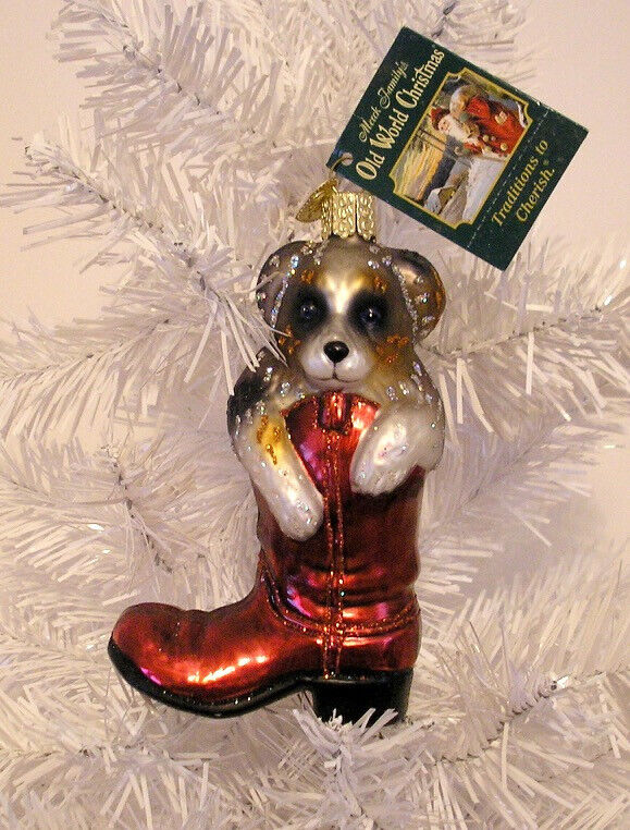 2010 OLD WORLD CHRISTMAS - PUPPY IN BOOT - BLOWN GLASS ORNAMENT NEW W/TAG
