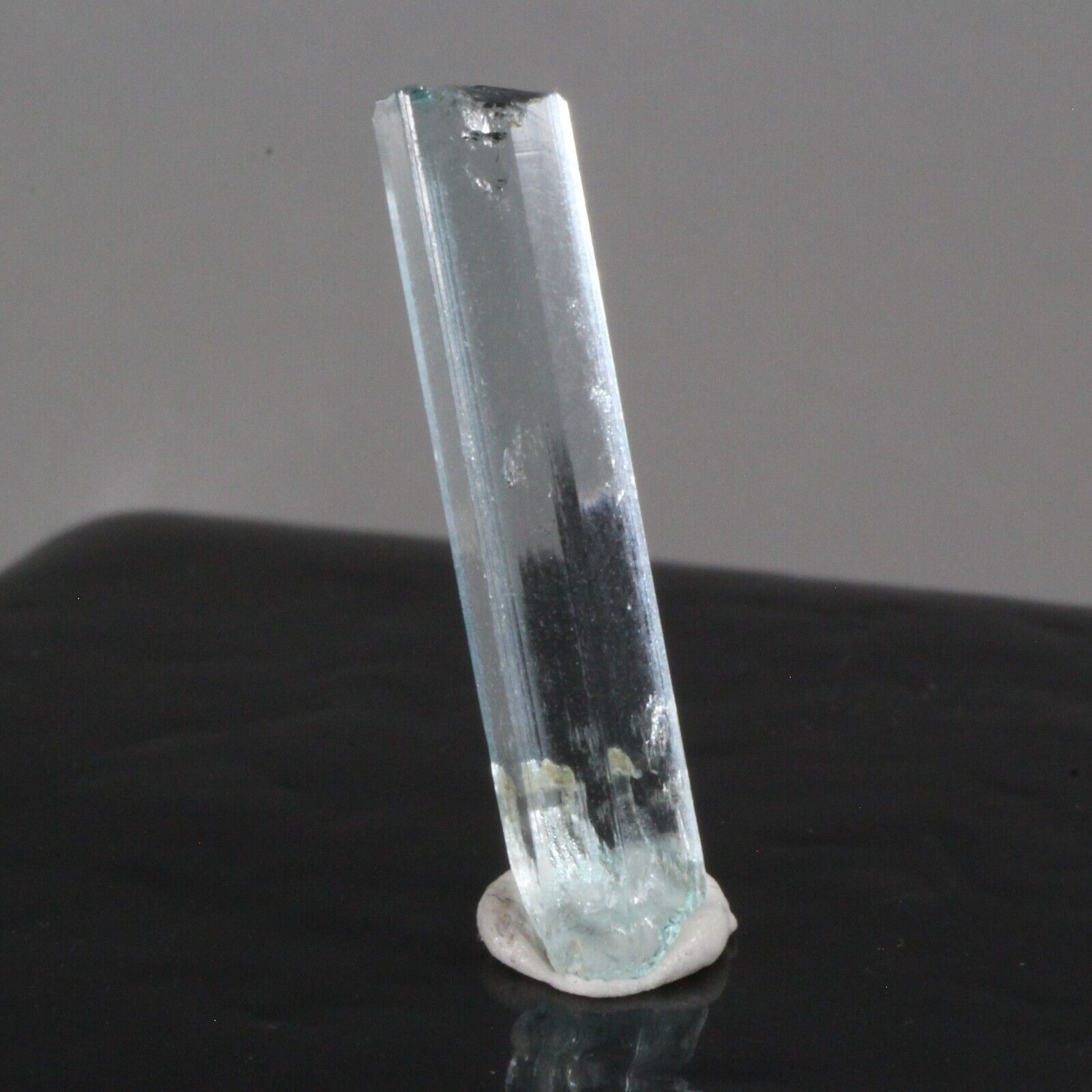 2.55ct Aquamarine Crystal Shigar Pakistan Gem Mineral Blue Beryl Clear Cup67A
