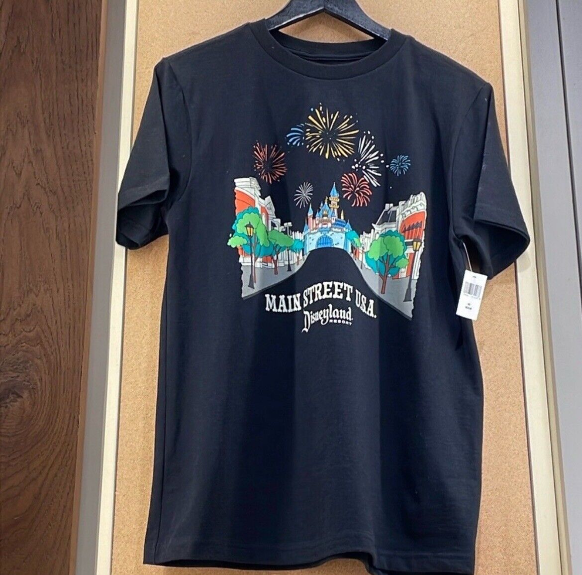 Disneyland Main Street USA Graphic T-Shirt  Adult XLARGE