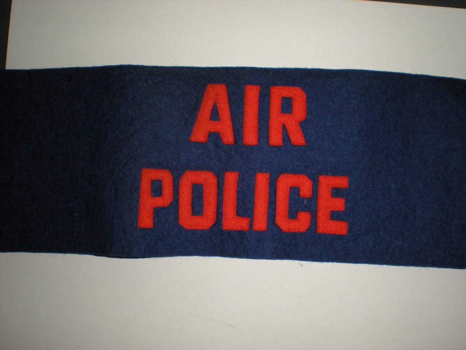 SCARCE ORIGINAL 1950'S ERA USAF AIR POLICE ARMBAND 