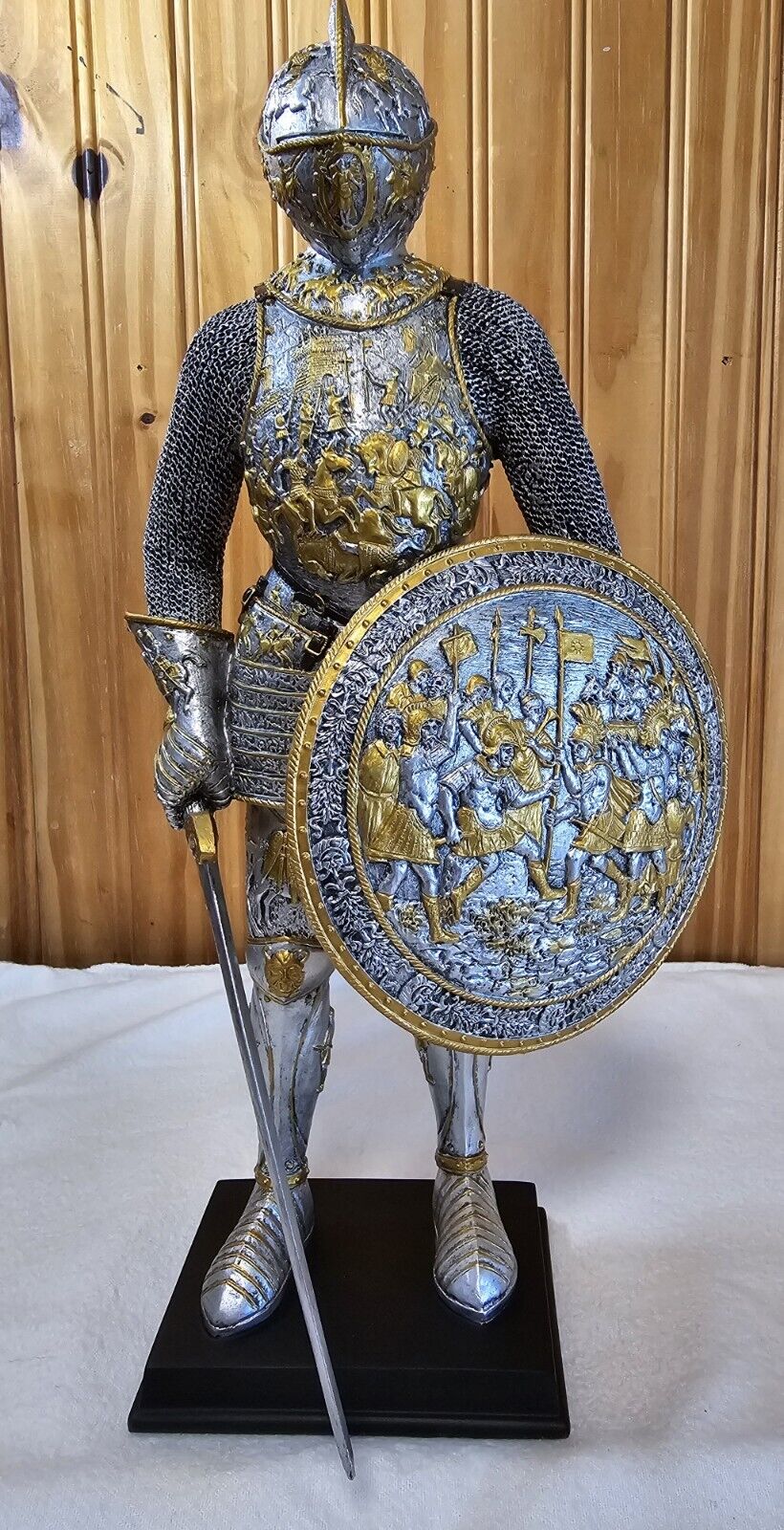 Veronese Design Medieval French Knight In Armor Statue Figure 