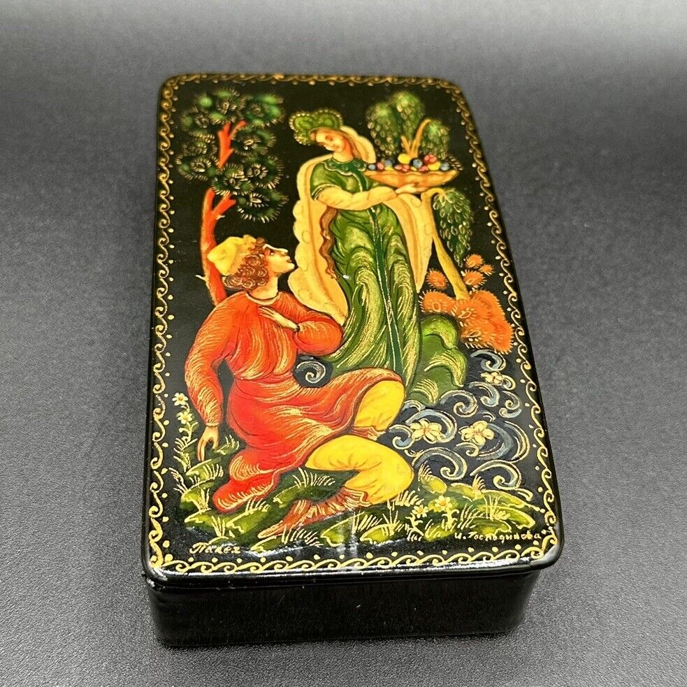 Vintage Russian Lacquer Box, Artist Signed