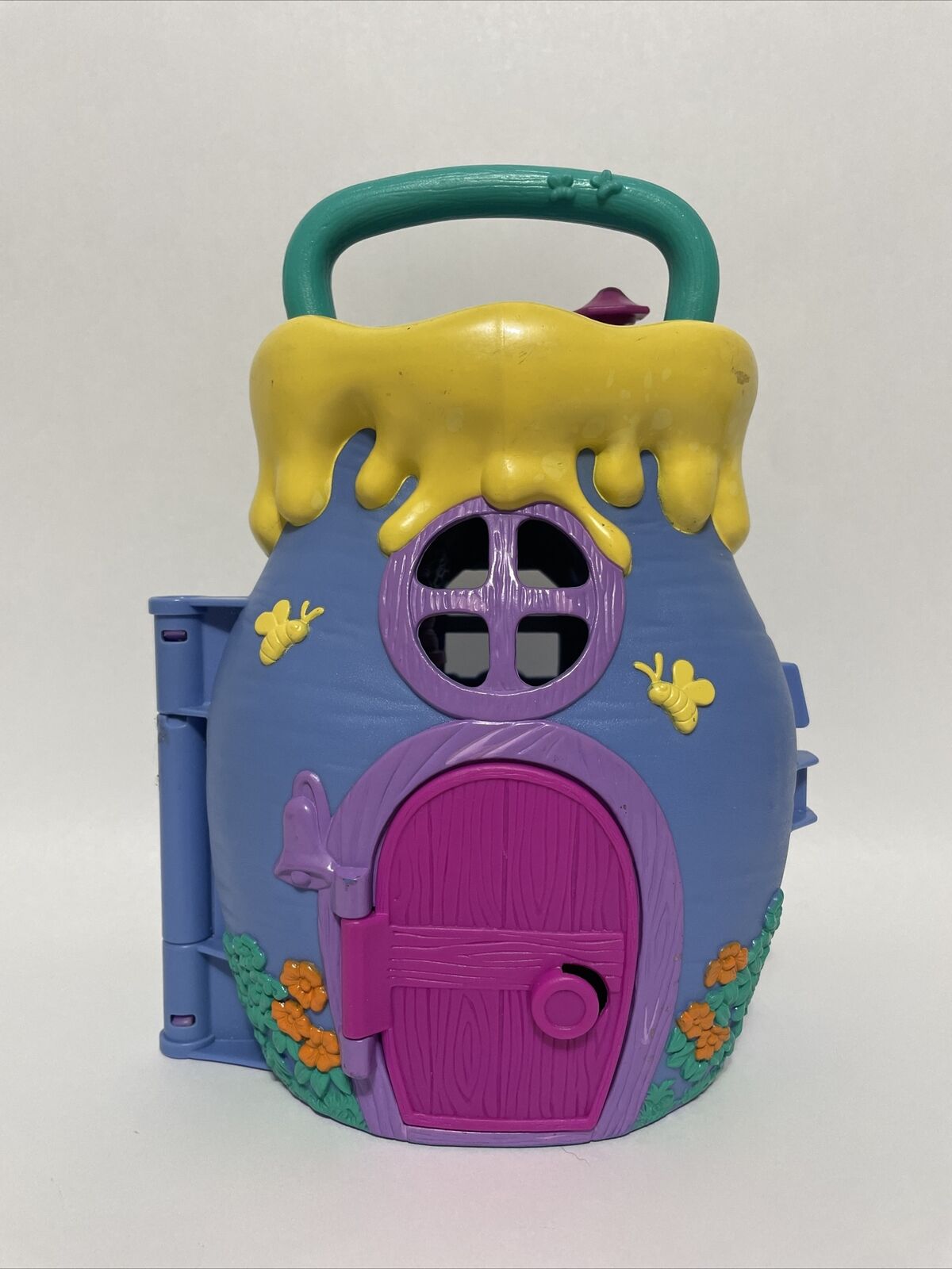 Vintage Disney Winne the Pooh Honeypot Carry Around, No Pieces
