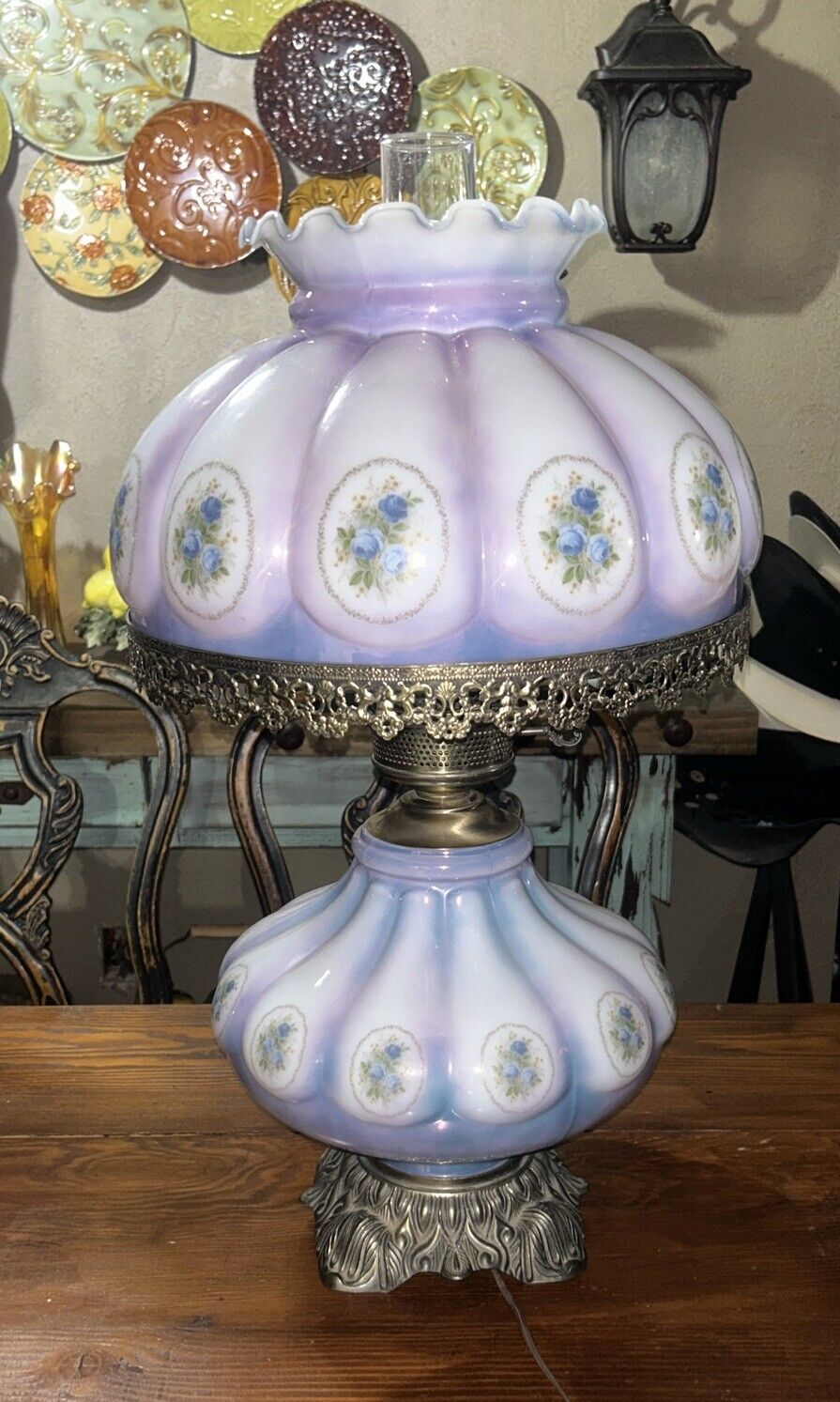 VTG Double Melon Globe Hurricane Lamp Romantic Lavender & Blue Roses Works Well