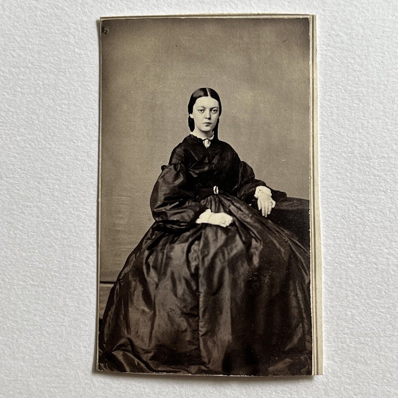 Antique CDV Photograph Beautiful Young Woman In Black Mourning Thomaston ME